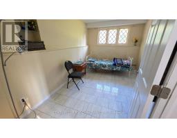 2 MURIEL CRESCENT - 23