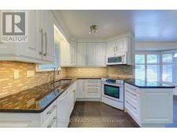 67 HARCROFT CRESCENT - 15