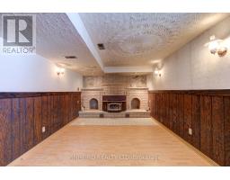 67 HARCROFT CRESCENT - 25