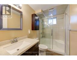 67 HARCROFT CRESCENT - 28