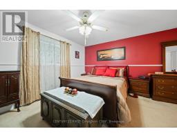 5 STRATHCONA DRIVE - 14