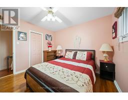 5 STRATHCONA DRIVE - 21