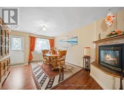 5 STRATHCONA DRIVE - 4