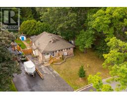 5 STRATHCONA DRIVE - 45