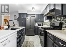 5 STRATHCONA DRIVE - 9