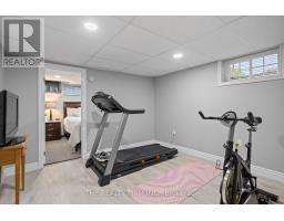 476 BLAKE STREET - 28