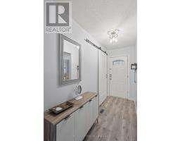 476 BLAKE STREET - 6