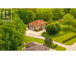 262 PINETREE LANE - 1