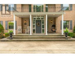 262 PINETREE LANE - 14