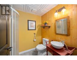 76 JUNO DRIVE - 16