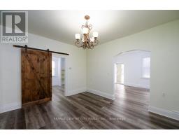 98 OAK STREET - 12