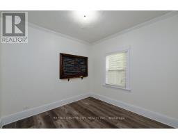 98 OAK STREET - 17
