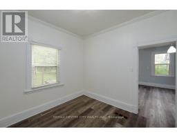 98 OAK STREET - 18