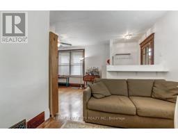66 CONNAUGHT AVENUE - 9
