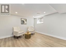 122 WINDSOR CRESCENT - 21