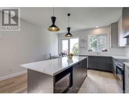 42 ALEXANDER CIRCLE - 14