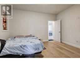 42 ALEXANDER CIRCLE - 29