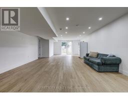 42 ALEXANDER CIRCLE - 34