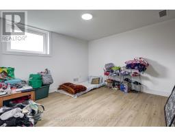 42 ALEXANDER CIRCLE - 39