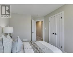 1766 FINLEY CRESCENT - 34