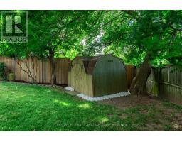2 LONGVIEW COURT - 40