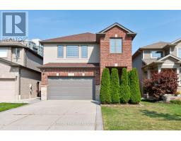 6742 NAVIN CRESCENT - 2