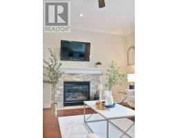 6742 NAVIN CRESCENT - 21