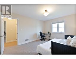6742 NAVIN CRESCENT - 35