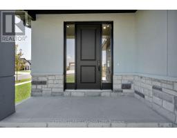 303 NANCY STREET - 4
