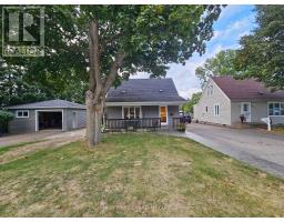 16 CHURCHILL DRIVE - 2
