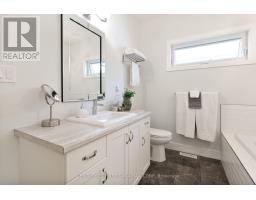 29 - 234 PEACH TREE BOULEVARD - 23