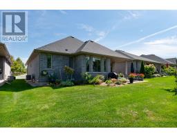 29 - 234 PEACH TREE BOULEVARD - 36