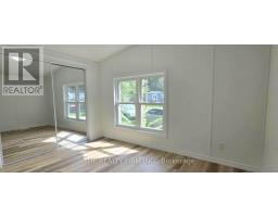 18 - 75049 HENSALL ROAD - 10