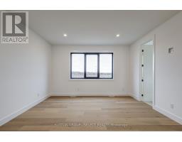 5 SYCAMORE ROAD - 31