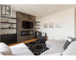 119 DAVENTRY WAY - 16