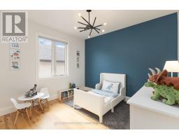 119 DAVENTRY WAY - 29