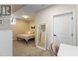 119 DAVENTRY WAY - 40