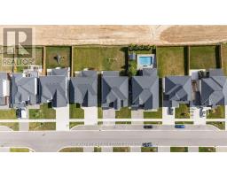 119 DAVENTRY WAY - 48