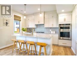 35 REGATTA WAY - 10