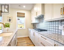 35 REGATTA WAY - 11