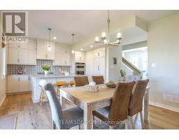 35 REGATTA WAY - 16