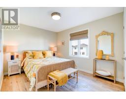 35 REGATTA WAY - 26