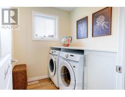 35 REGATTA WAY - 28
