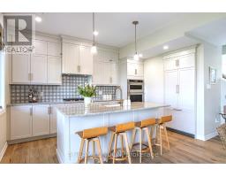 35 REGATTA WAY - 9