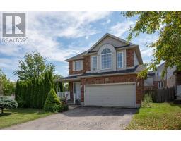 830 CRESTHAVEN CRESCENT - 2
