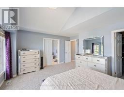 830 CRESTHAVEN CRESCENT - 20