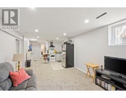 830 CRESTHAVEN CRESCENT - 24