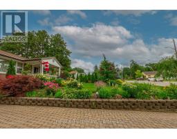 1864 PARKHURST AVENUE - 2