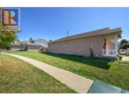 1 MAGNOLIA COURT - 4