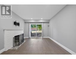 102 - 1090 KIPPS LANE - 14